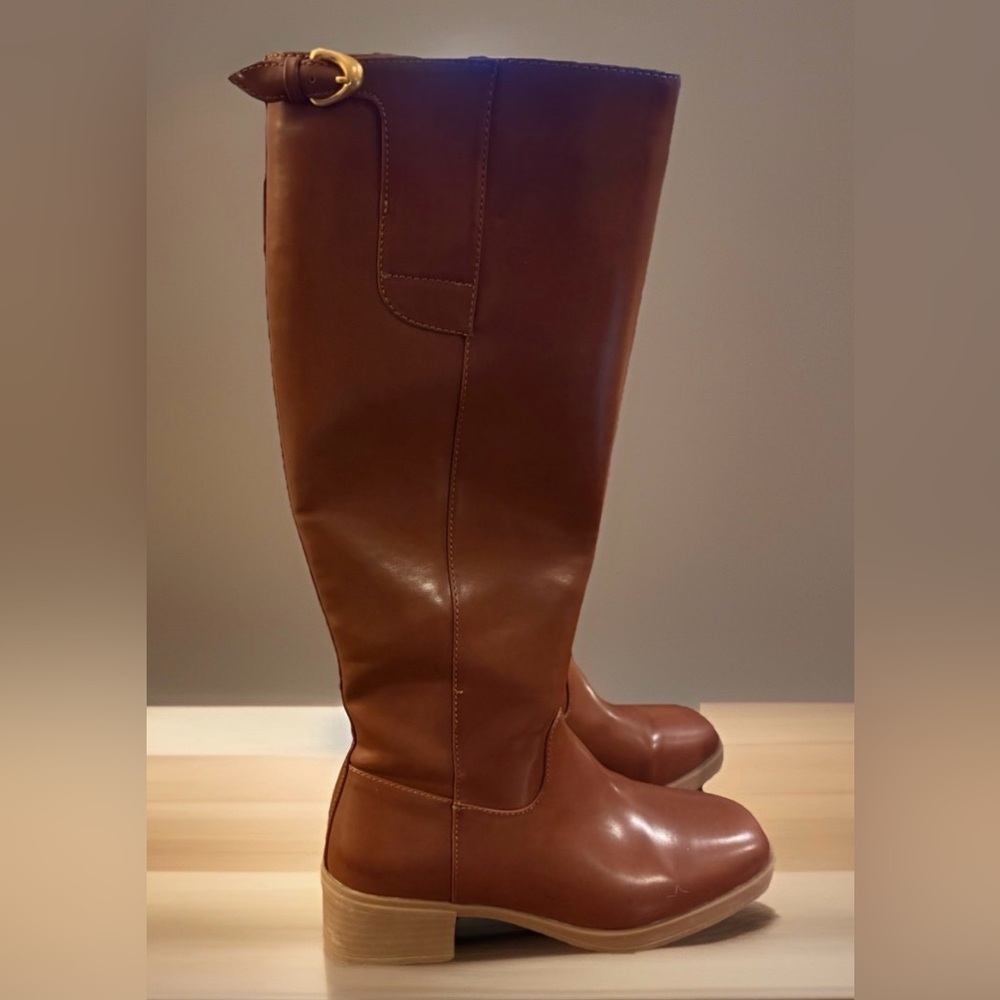Aerosoles Tall Riding Boots Cognac Brown Sz 7.5 Wide, Block Heel, Side Zip, NWOT - Picture 2 of 7